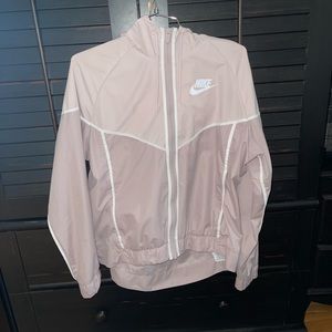 Womens Nike Windbreaker